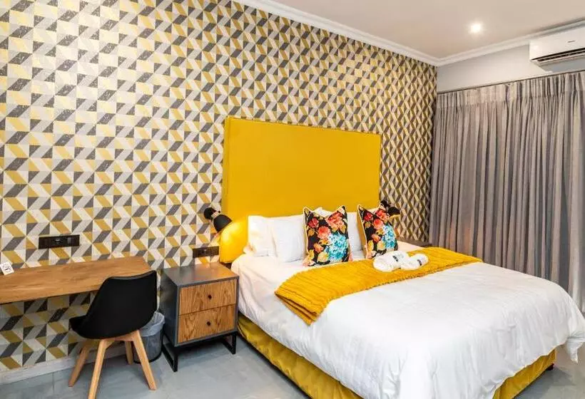 Majatalo 5th On Preston Guest House