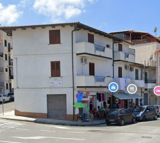 ペンション Glicine