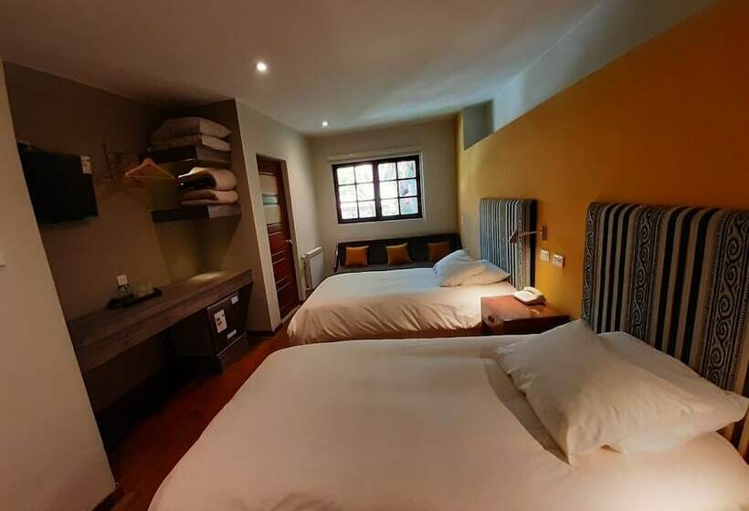 پانسیون Hostal Republica