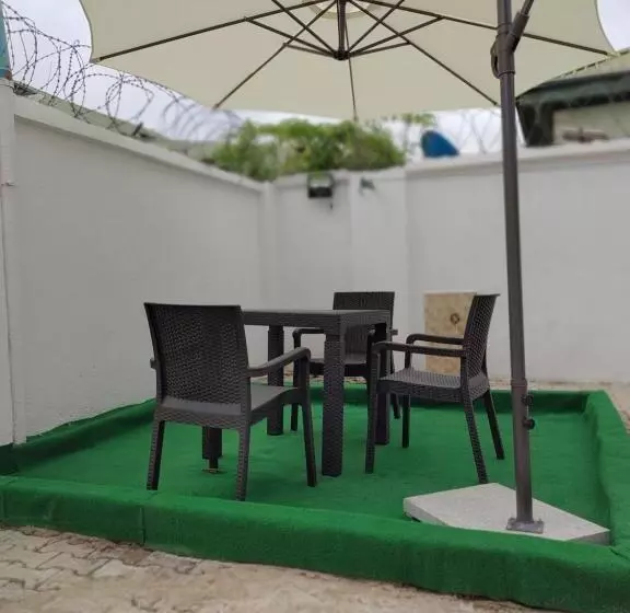 پانسیون Vintz Apartments