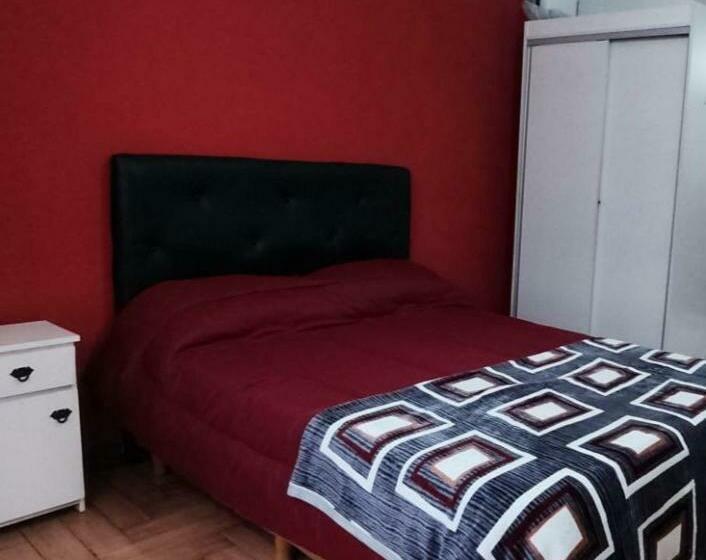 Un Ambiente A Pasos Del Obelisco