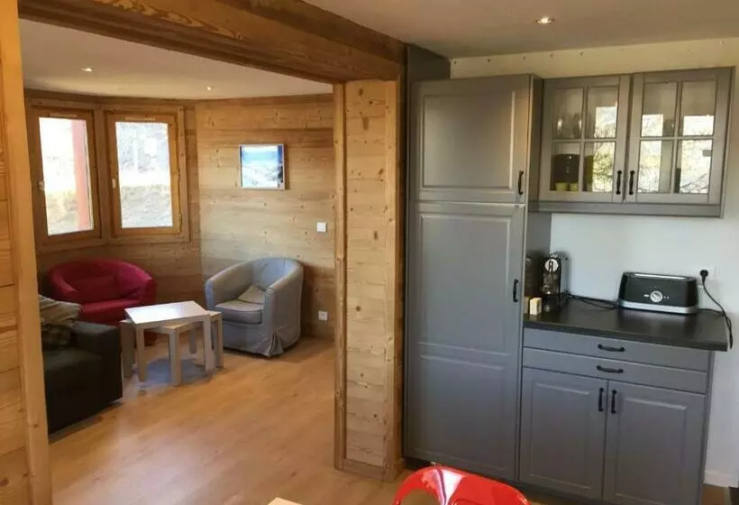 Charmant Appart Rénové · Proche Pistes · 2 Balcons · Tv   Fr 1 181 2462