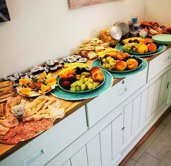 Aamiaismajoitus (B&B) Brezza Salina