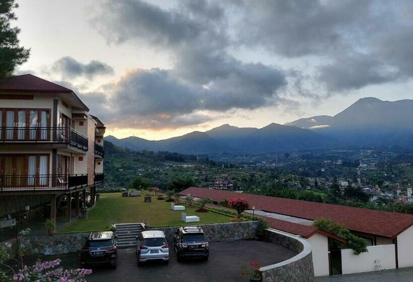 Bed and Breakfast The Eight By Villa Panorama Sanad