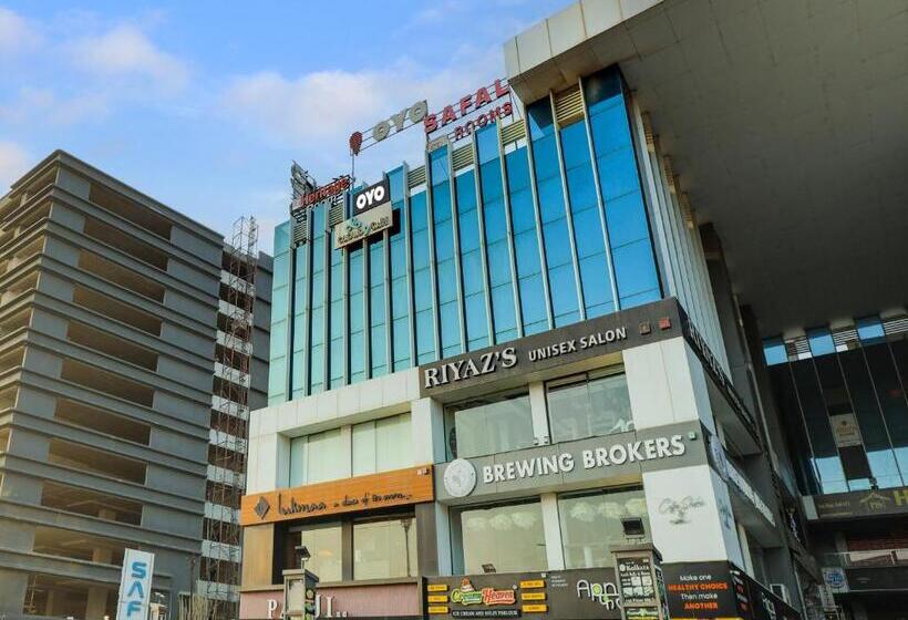 호텔 Pop 91819 Heritage Room