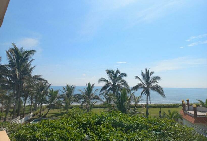 ホテル Torre Marina