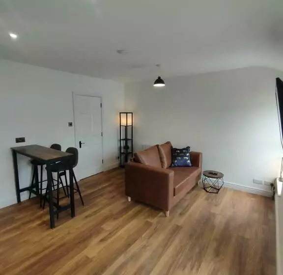 Lovely Refurbished Apartments, Morecambe Promenade