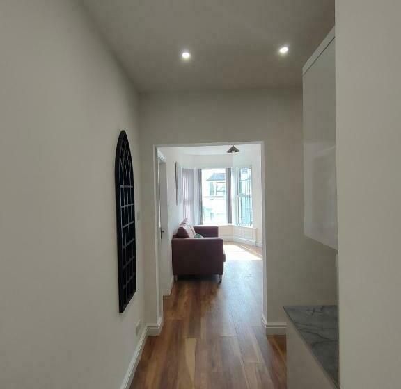 Lovely Refurbished Apartments, Morecambe Promenade