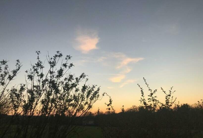 بنسيون Chambre Is