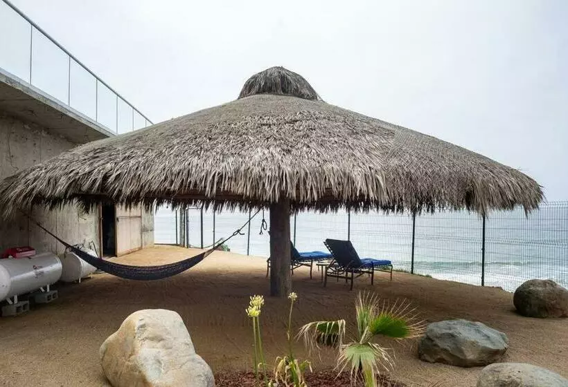 Triton S Playhouse Beachfront