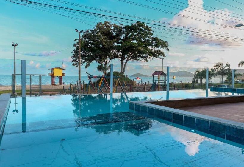 בית מלון כפרי Pousada Roberto Monteiro Frente Mar