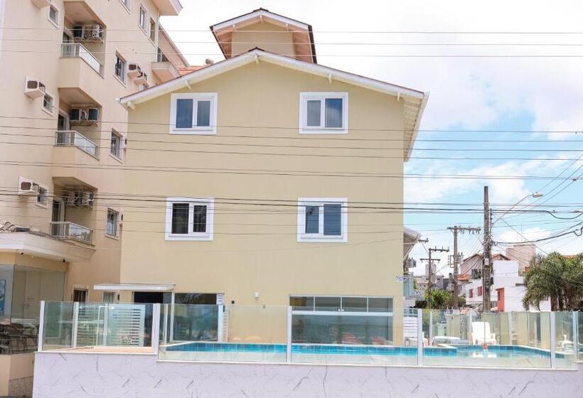 בית מלון כפרי Pousada Roberto Monteiro Frente Mar