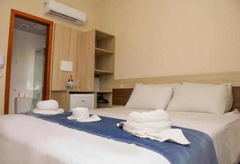 בית מלון כפרי Pousada Roberto Monteiro Frente Mar