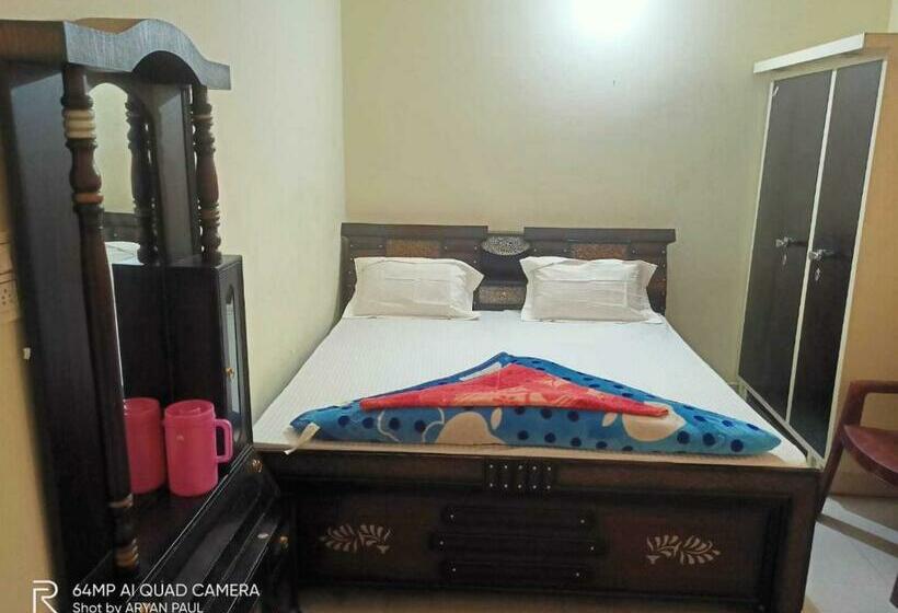 בית מלון כפרי Oyo 90377 Maya Palace