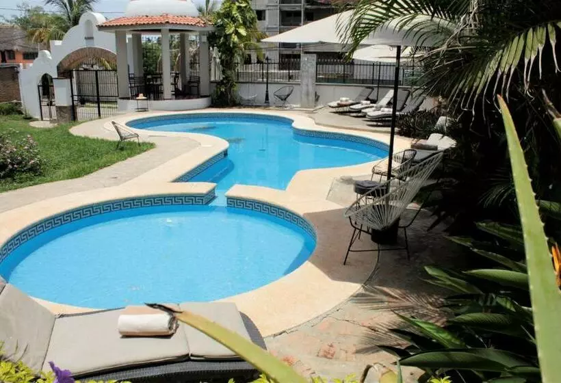 ホテル Bungalows Paraíso Bucerías