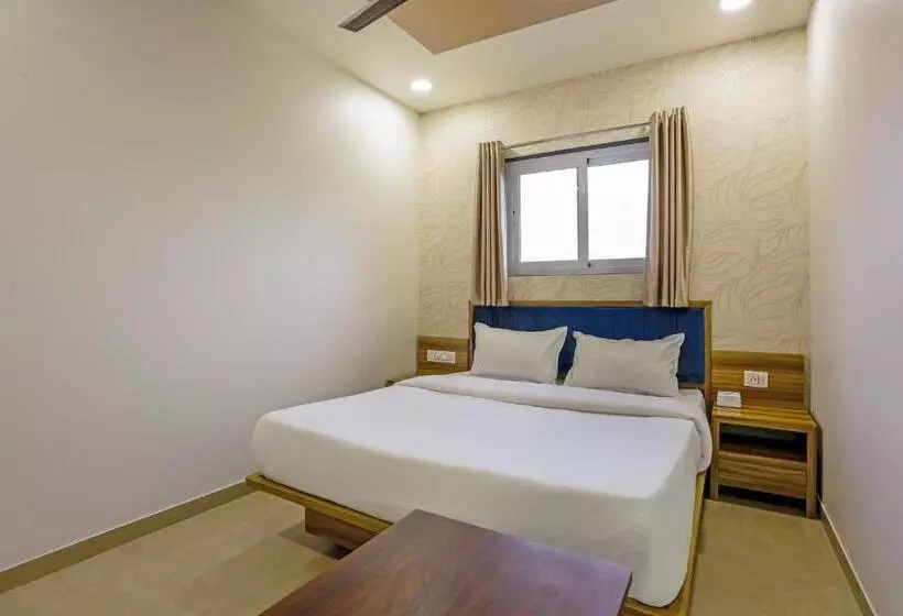 ホテル Sai Sagar Lodging & Boarding