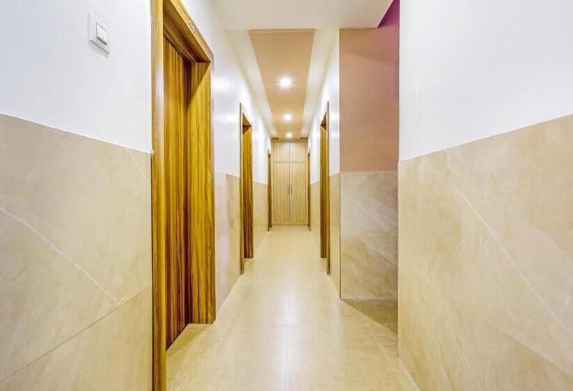 酒店 Sai Sagar Lodging & Boarding