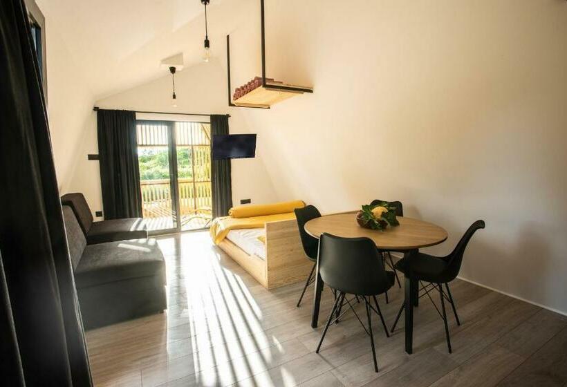 پانسیون Glamping House Two Rivers