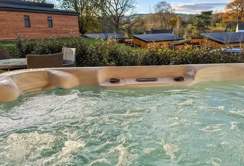 Lomakeskus The Warrens At Foxtail