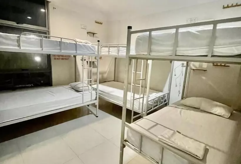 هاستل Atlantis 531