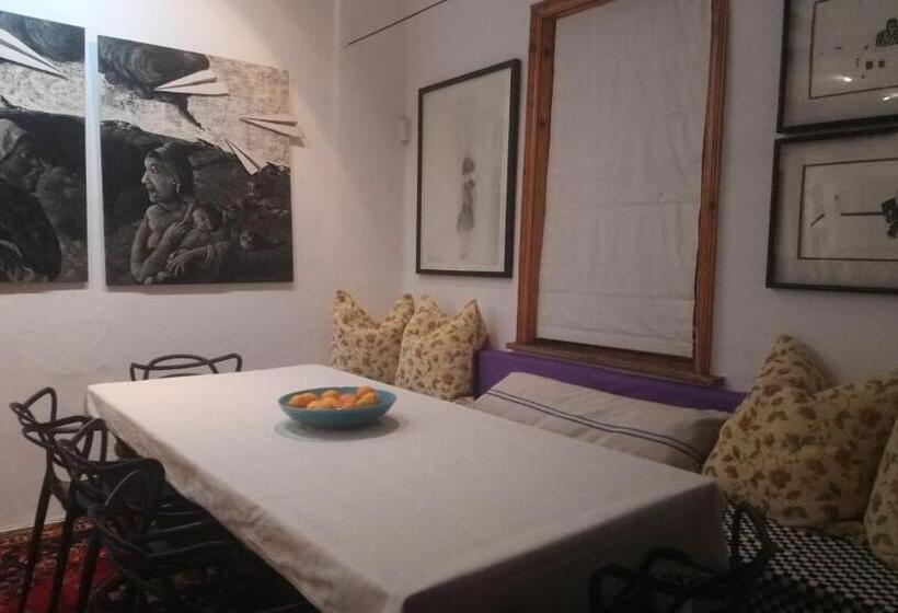 Bed and Breakfast Black Cottage