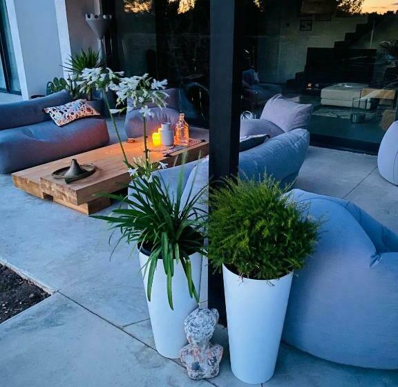 مبيت وإفطار Coline En Provence