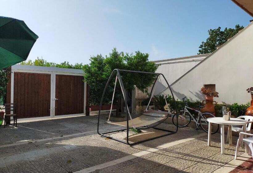 ベッドアンドブレックファースト Lemon Suite Luxury