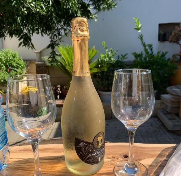 ベッドアンドブレックファースト Lemon Suite Luxury