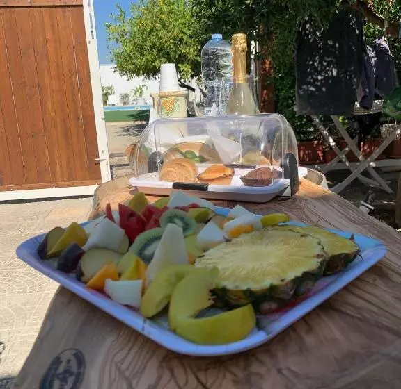 ベッドアンドブレックファースト Lemon Suite Luxury