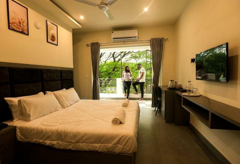 Coastal Pearl Hotel Miramar Panaji