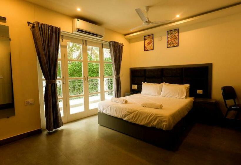 Coastal Pearl Hotel Miramar Panaji