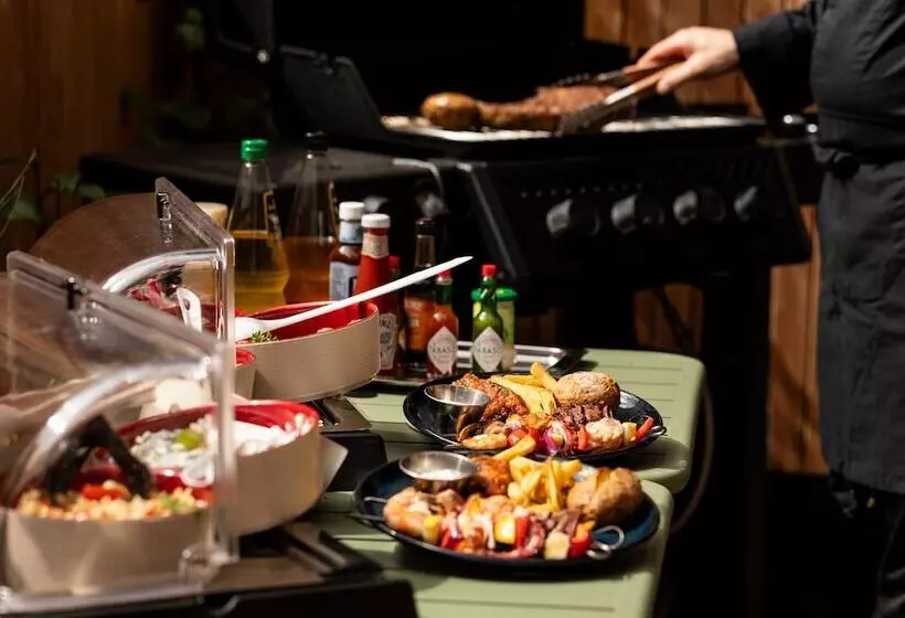 Hotelli Moxy Paris Val D Europe