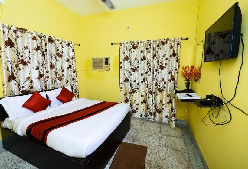 ホテル Sterling Baishakhi