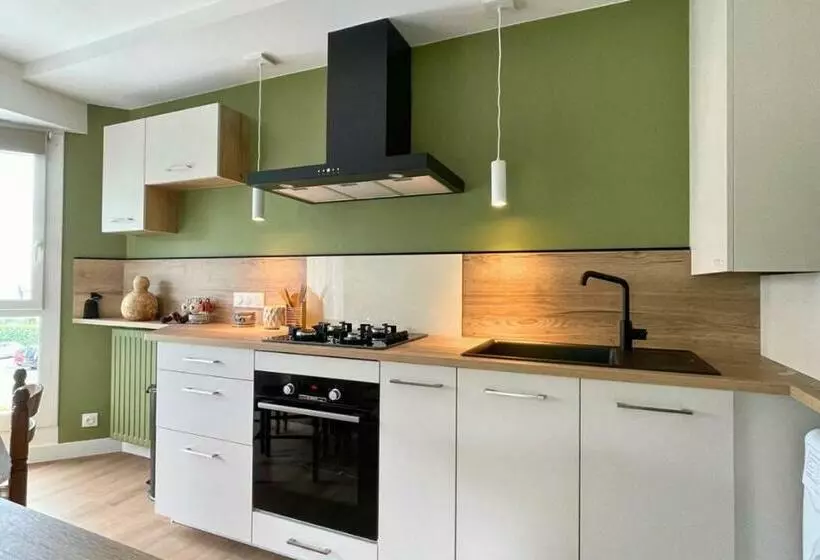 L Artistik   Appartement 5 Min à Pied Du Port Et Parking Privé