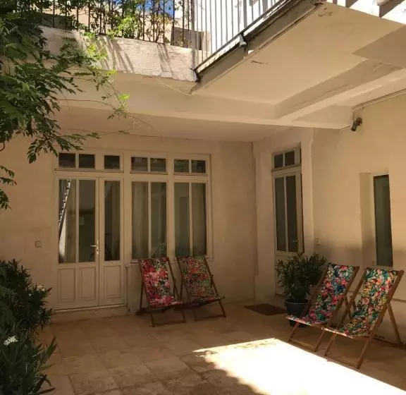 پانسیون Maison Boussingault