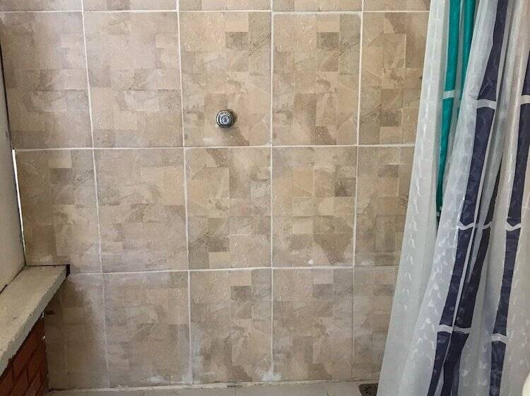 Пансион Room In Guest Room   Room With 2 Double Beds   Number 14