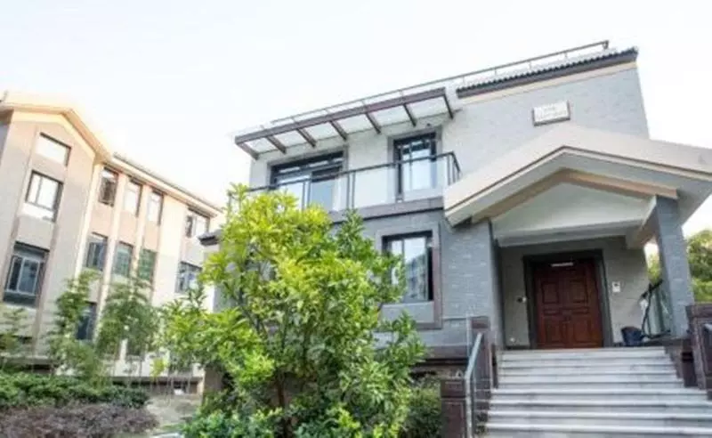 هتل Hangzhou Blossom Water Museum