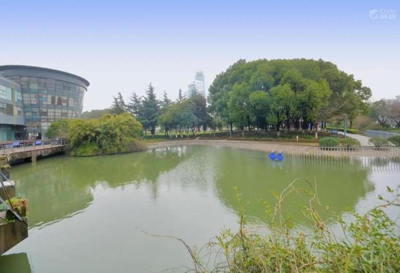 Hotel Jinjiang Ducheng Kunqu Opera