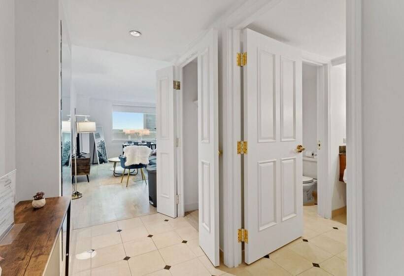 هاستل Beachfront Double Queen Hotel Cozysuite