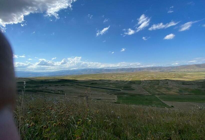 Nocleg ze śniadaniem Arman S House