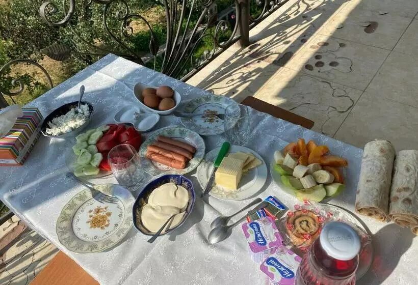 Aamiaismajoitus (B&B) Arman S House