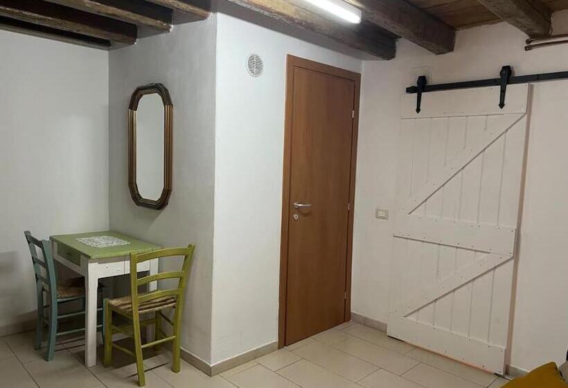 تختخواب و صبحانه Casetta Vigo