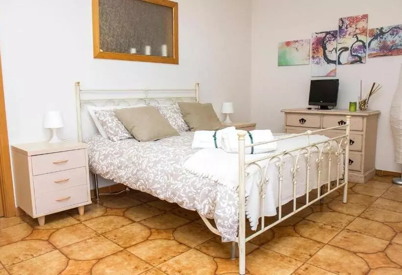 Aamiaismajoitus (B&B) Seascape   Noemi S Rooms