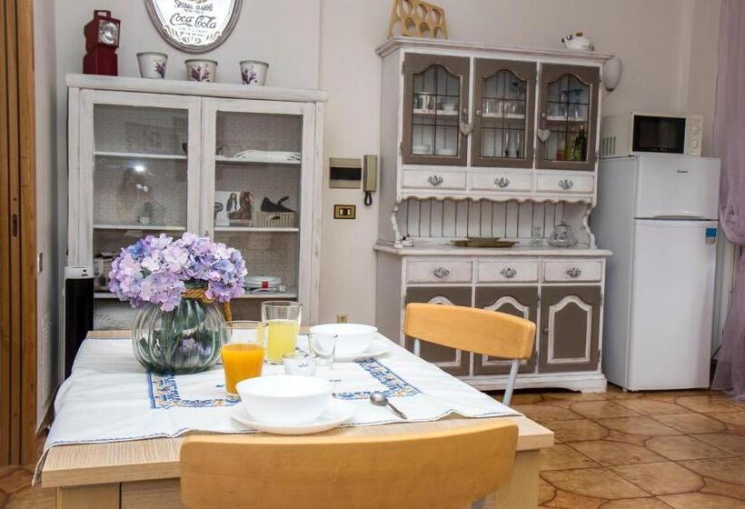 צימר Seascape   Noemi S Rooms