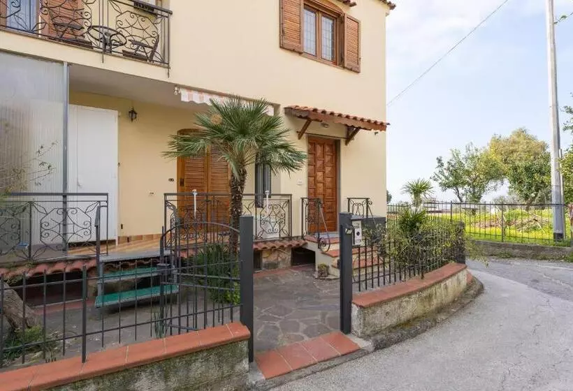 Aamiaismajoitus (B&B) Seascape   Noemi S Rooms