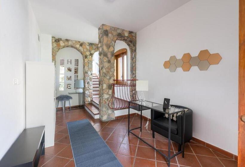 צימר Seascape   Noemi S Rooms