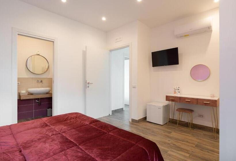 צימר Seascape   Noemi S Rooms