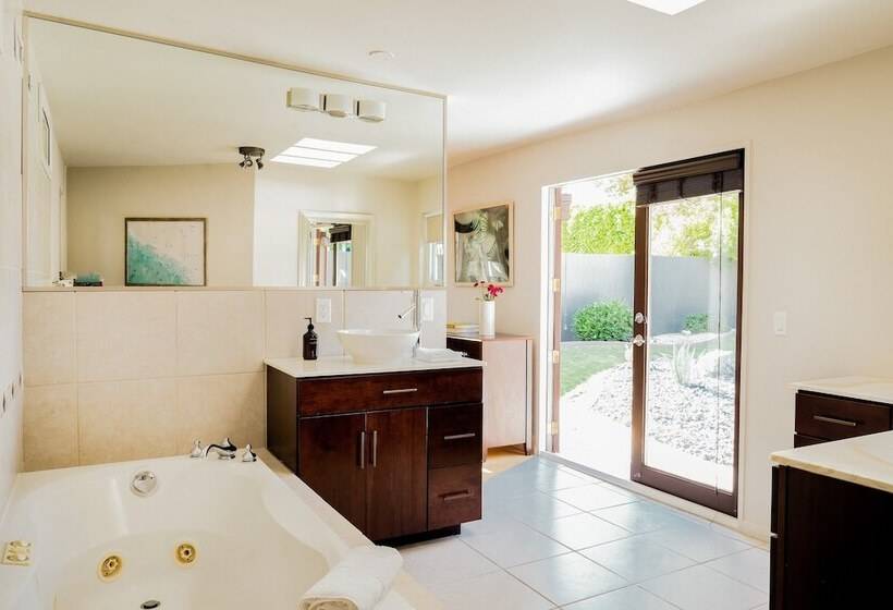 El Mirador By Avantstay Canyon Views, Large Pool, Outdoor Grill & Games! Permit#4253