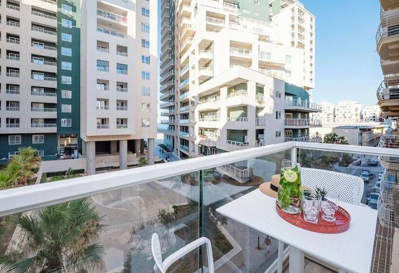 هتل کپسول Fort40 Guesthouse