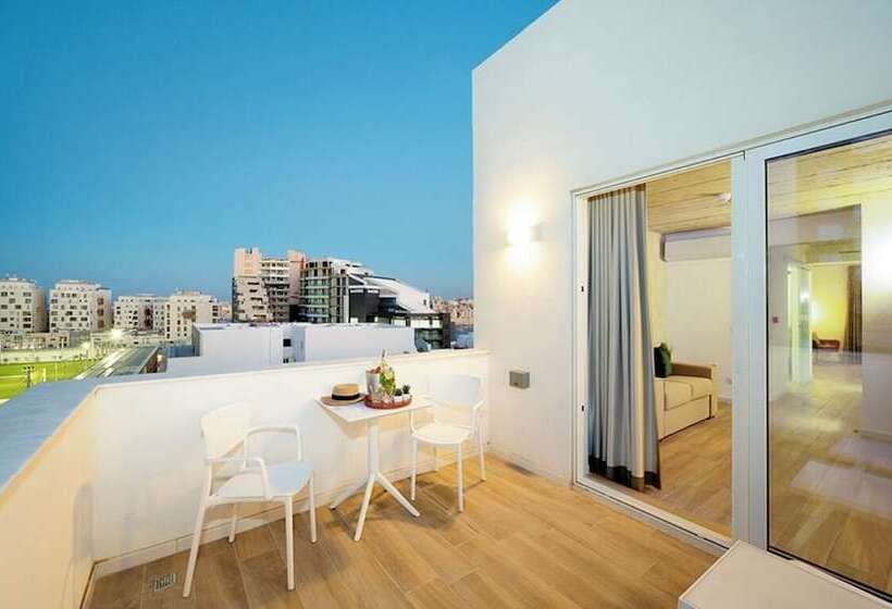 هتل کپسول Fort40 Guesthouse